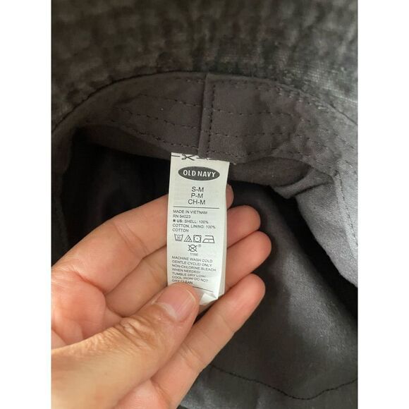 Old navy boy’s dark gray bucket hat S/M - Picture 3 of 4